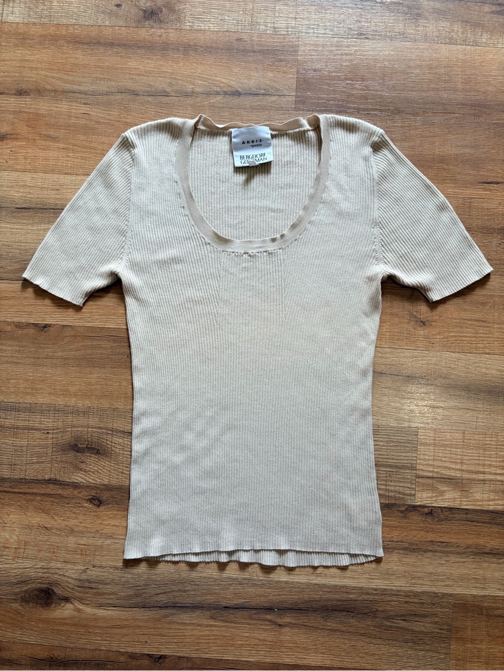 Akris Punto Women’s Ribbed Knit Scoop Neck Short Sleeve Top Beige Size 10